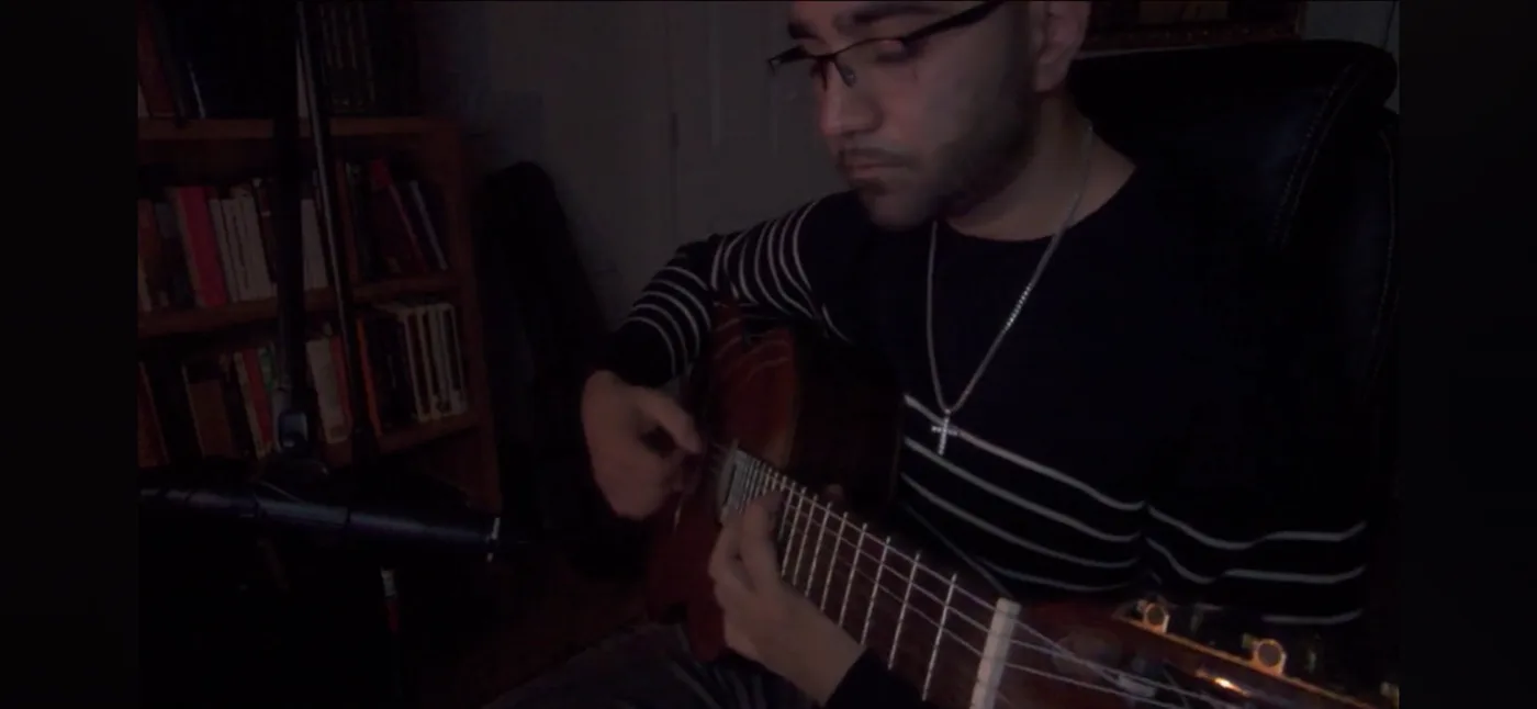 Playing acoustic in a dim room